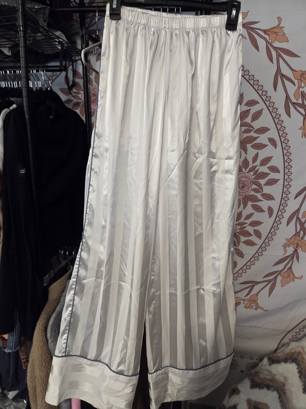 Free People Cream Satin Pleated Wide-Leg Pants